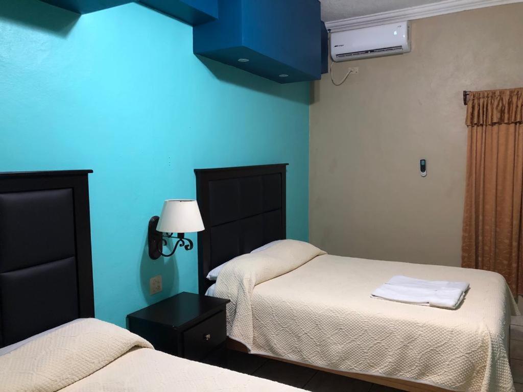 Hotel Paraiso Del Valle Ciudad Constitución Extérieur photo